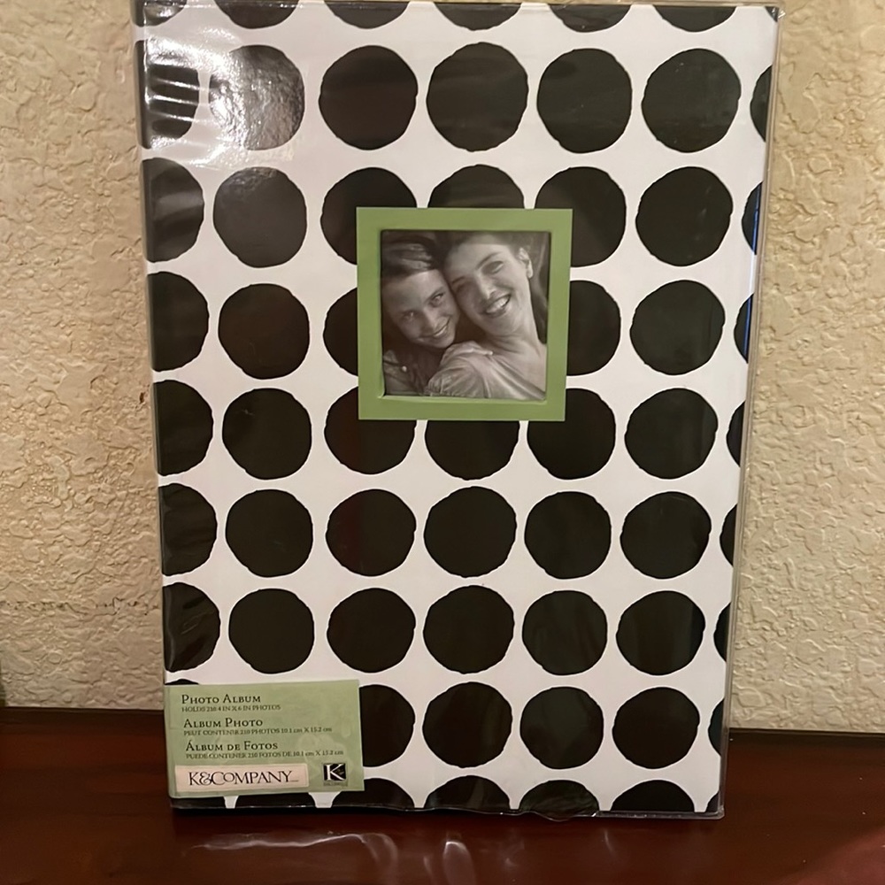 NWT Polka Dot Photo Album